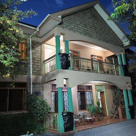 Korona Villa Lodge Аруша Экстерьер фото